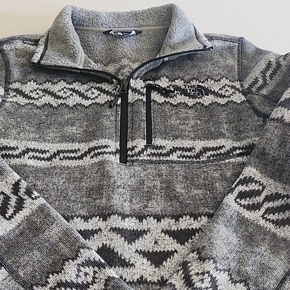 The North Face Gray Patterned Men's Sweater